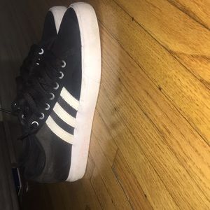 Adidas Matchcourt size 9.5